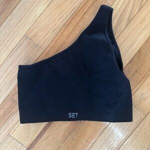 SET ACTIVE ribbed sports bra and high waisted leggings (can be sold separately)